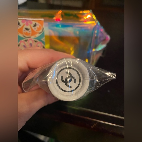 Auth CHANEL RARE collectible colored pencil set. Still in plastic. Never used - Picture 6 of 6